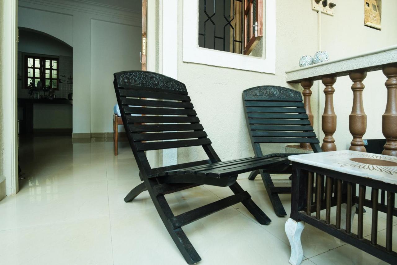 Jolene'S Ashvem Apartment Mandrem Bagian luar foto