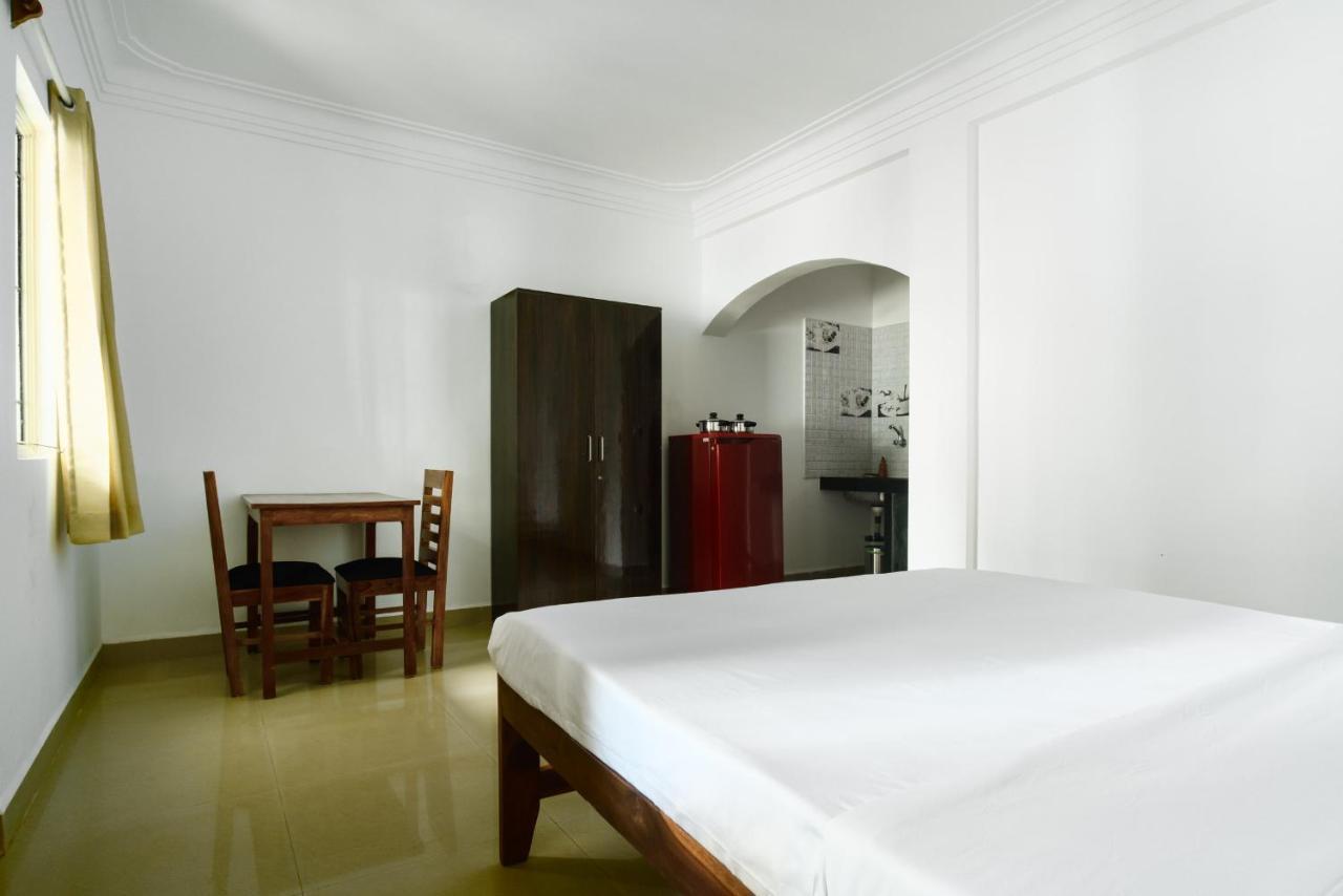 Jolene'S Ashvem Apartment Mandrem Bagian luar foto