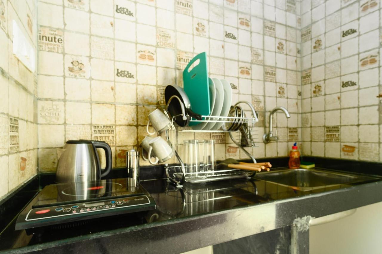 Jolene'S Ashvem Apartment Mandrem Bagian luar foto