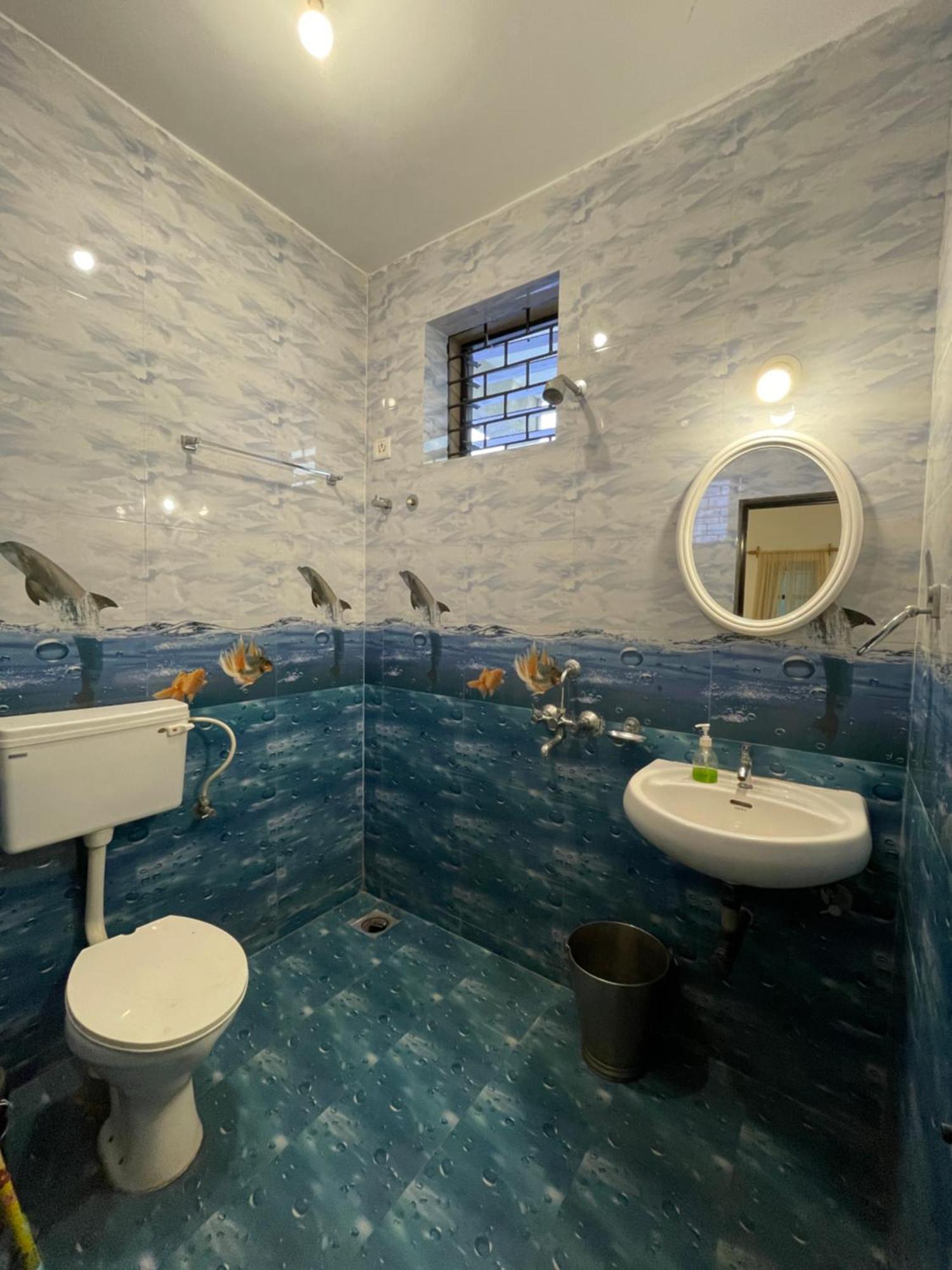 Jolene'S Ashvem Apartment Mandrem Bagian luar foto