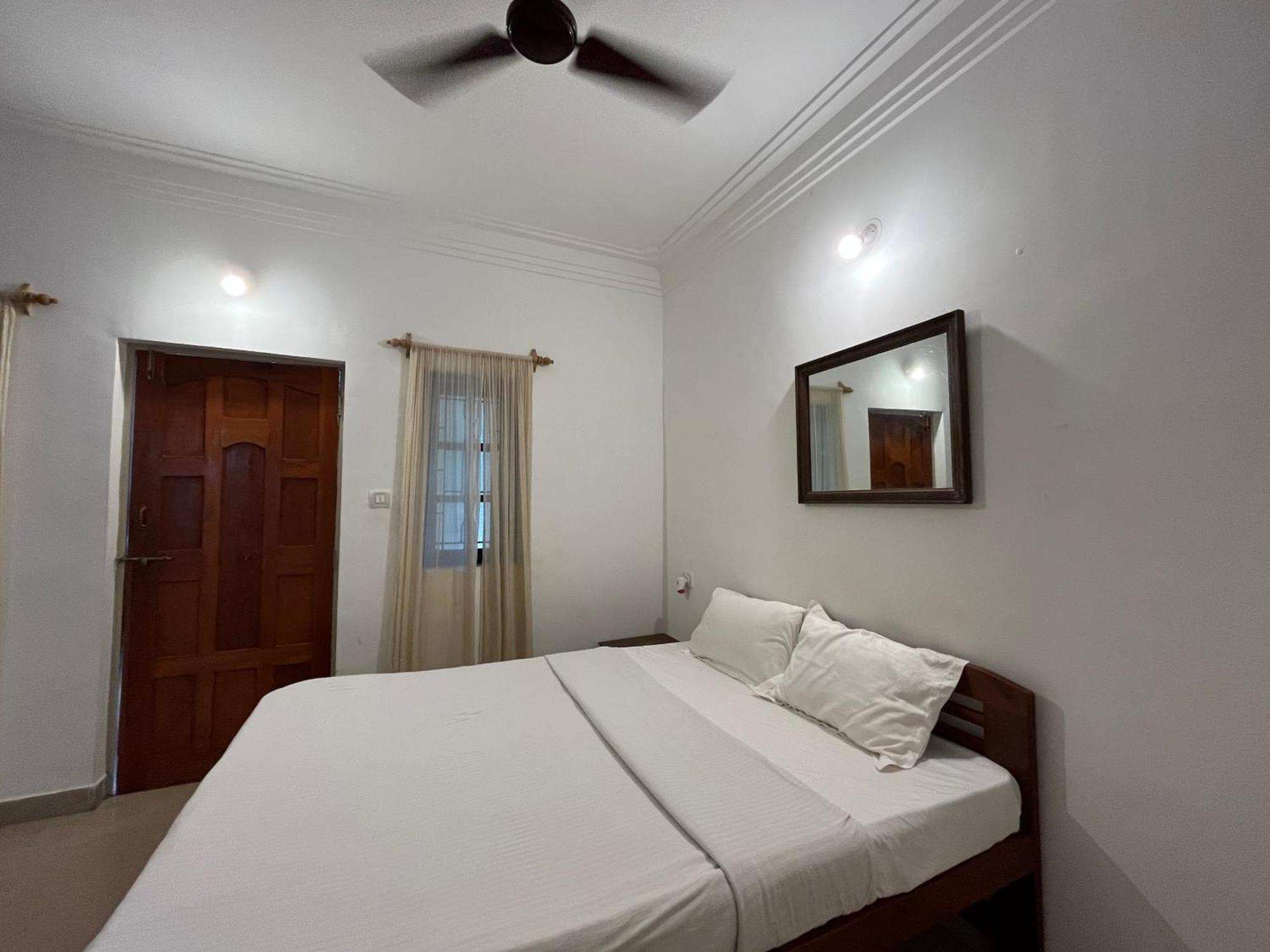 Jolene'S Ashvem Apartment Mandrem Bagian luar foto